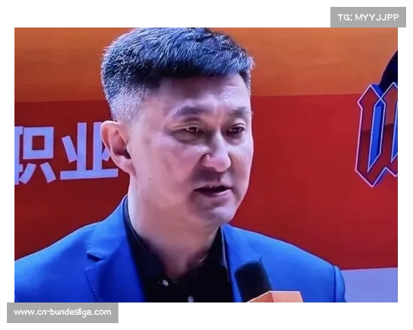 杜锋肯定四川队职业态度：困难时期为热爱而战值得尊敬